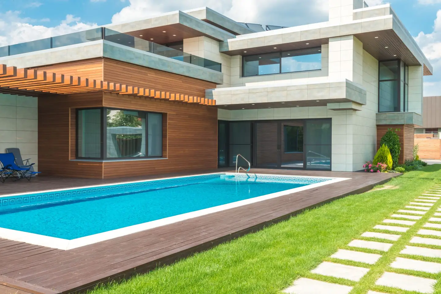 Swimming pool builders serving Tweed, NSW